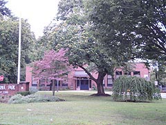 [photo, Severna Park Elementary School, 6 Riggs Ave., Severna Park, Maryland]