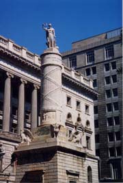 [photo, Battle of North Point Monument by Italian sculptor Antonio Capellano, Calvert St. and Fayette St., Baltimore, Maryland]